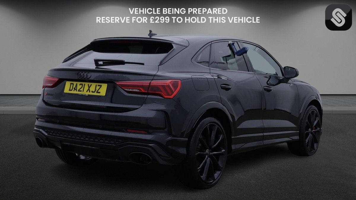 Audi RS Q3 Image 4