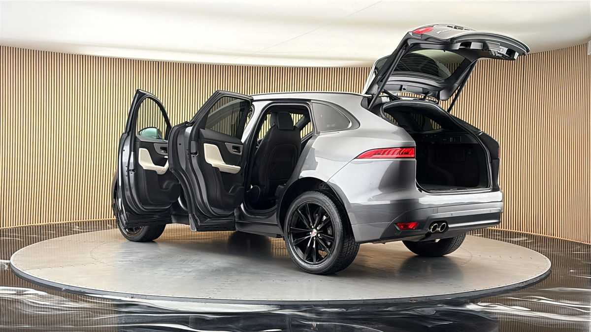 More views of Jaguar F-PACE