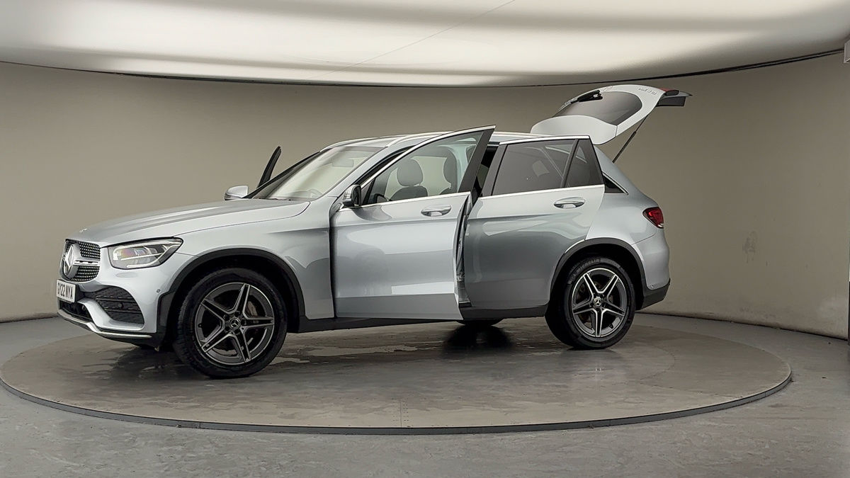 More views of Mercedes-Benz GLC