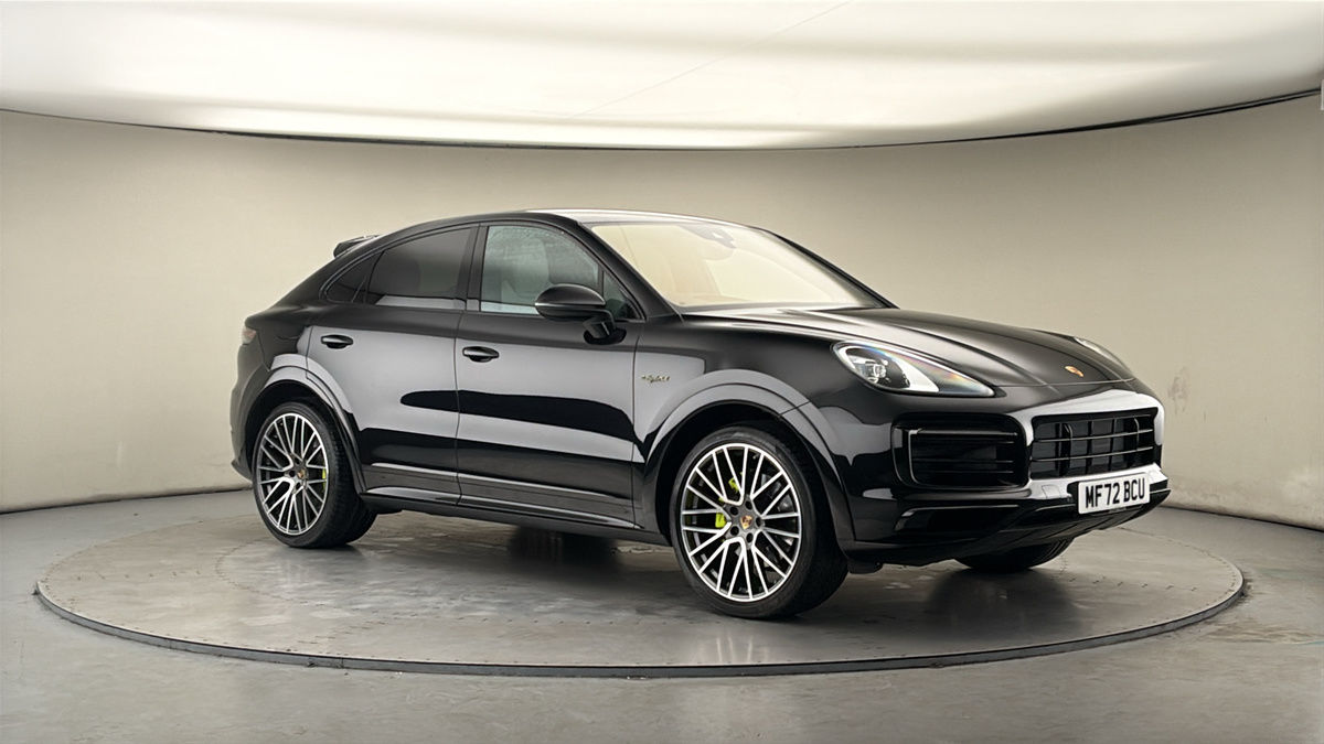 More views of Porsche Cayenne