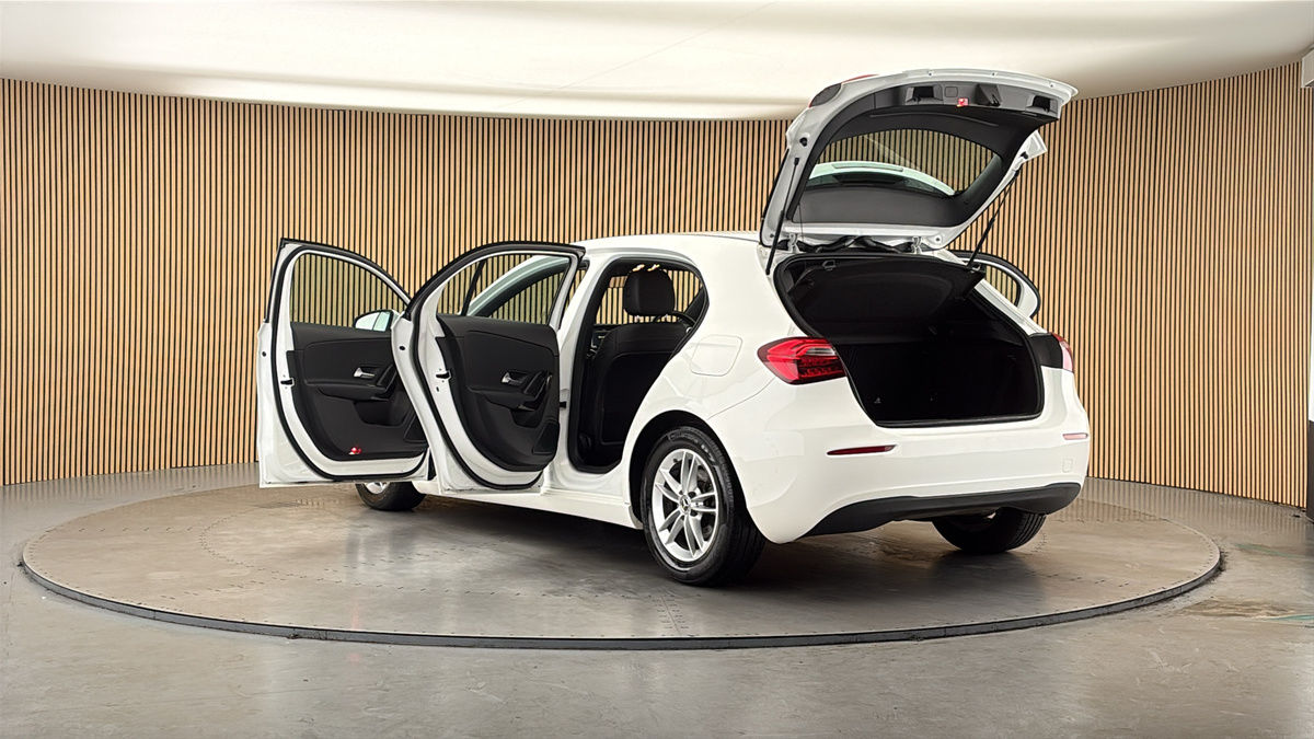 Mercedes-Benz A Class Image 23