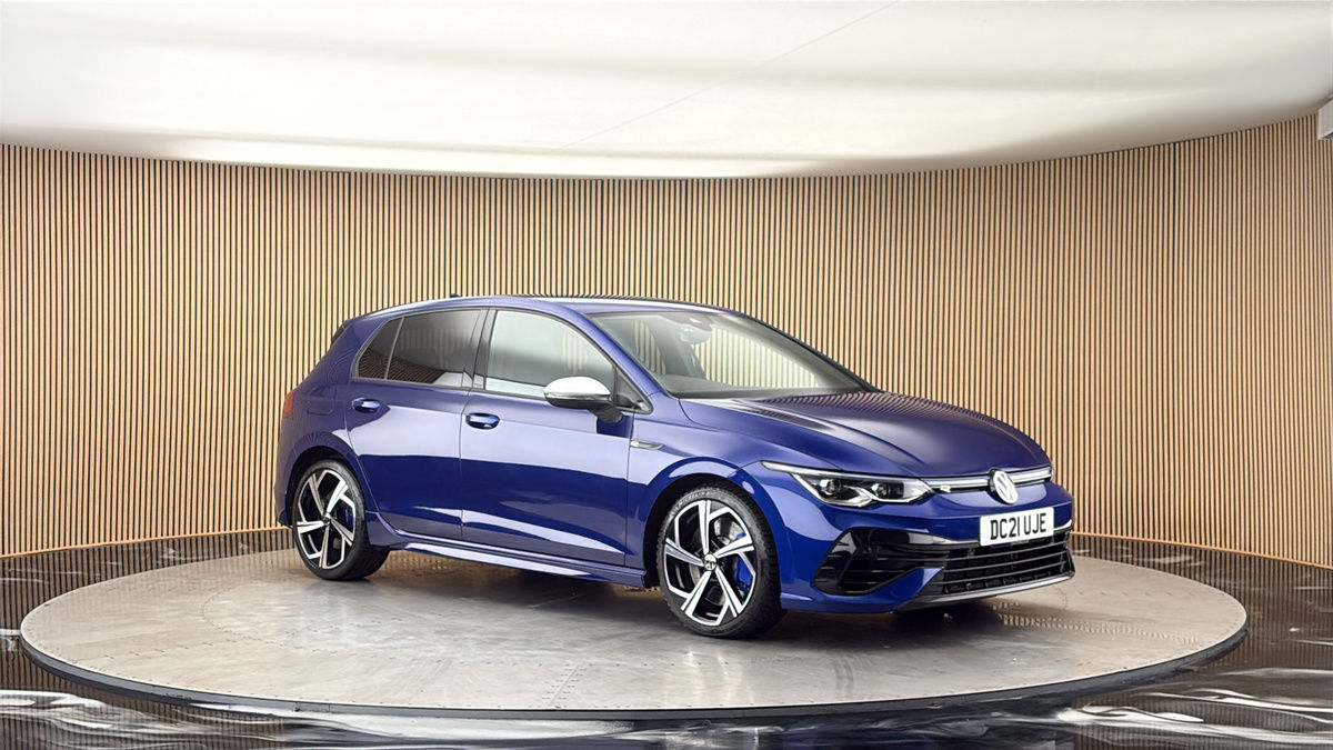 More views of Volkswagen Golf