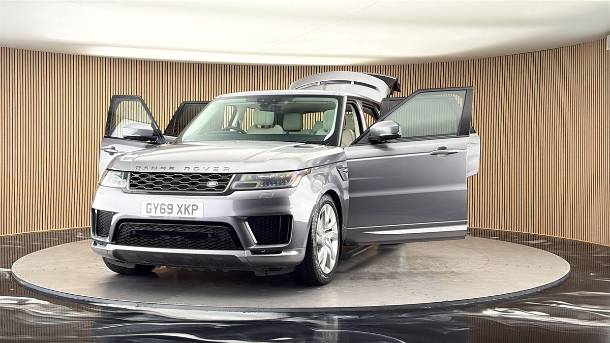 More views of Land Rover Range Rover Sport