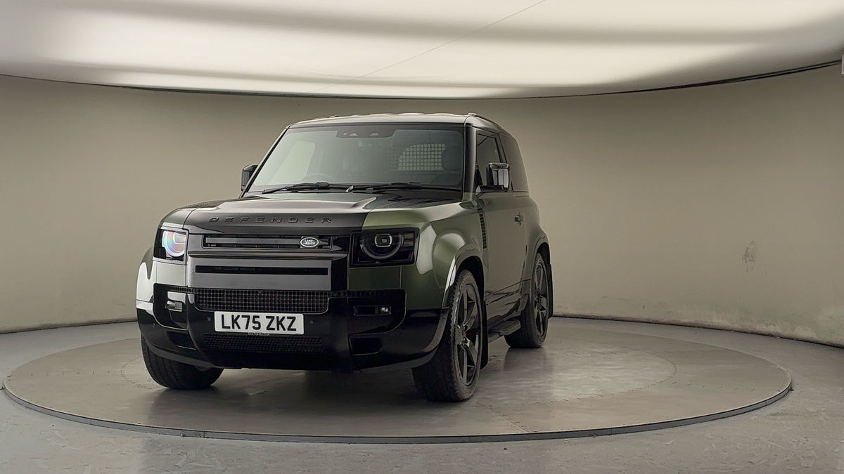 More views of Land Rover Defender 90