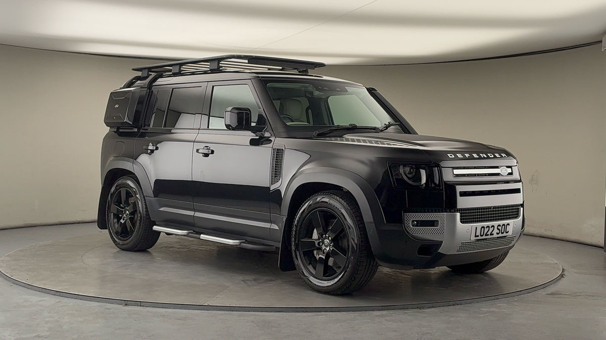 More views of Land Rover Defender 110