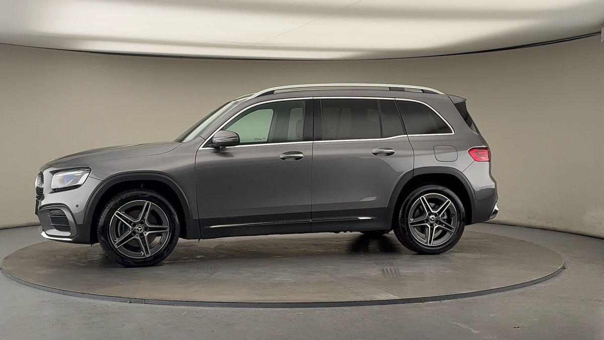 More views of Mercedes-Benz GLB