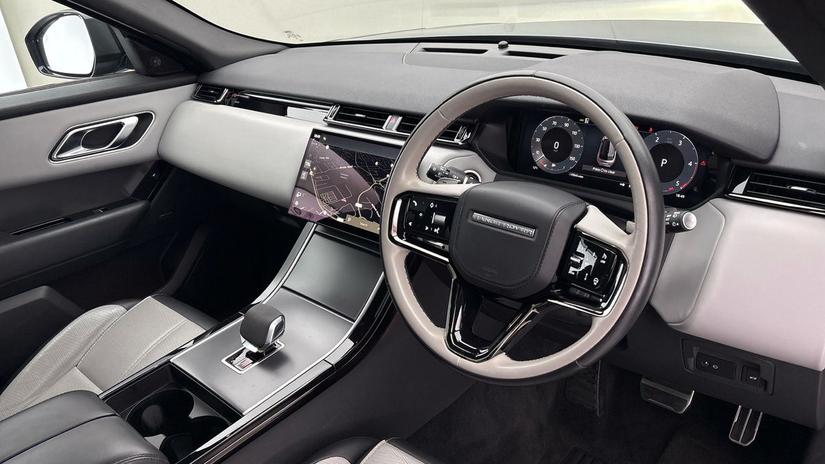 Land Rover Range Rover Velar Image 5