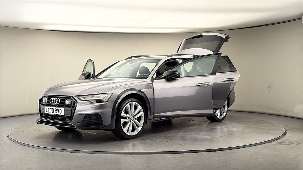 Audi A6 Allroad Image 22