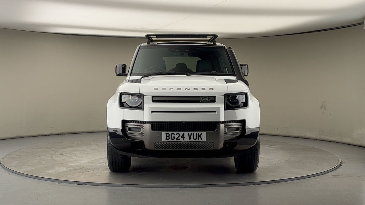 Land Rover Defender 110 Image 3