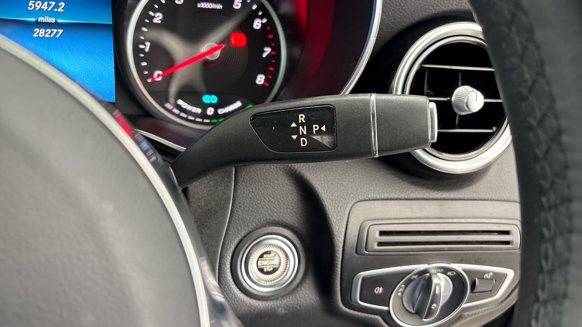 Mercedes-Benz GLC Image 6