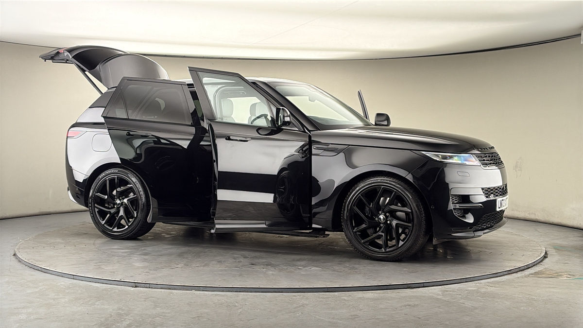More views of Land Rover Range Rover Sport