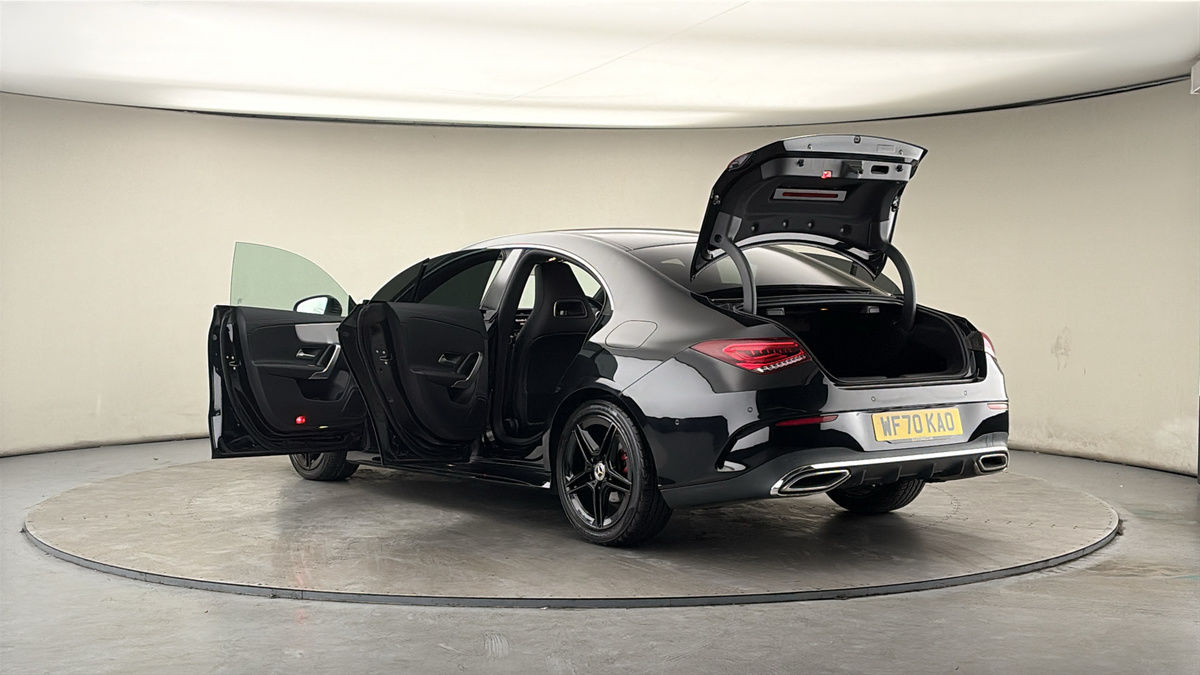 Mercedes-Benz CLA Image 23