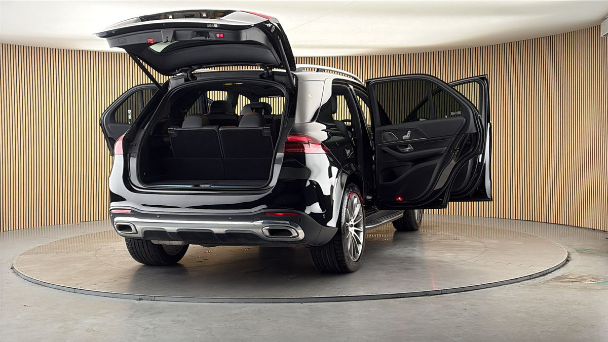 More views of Mercedes-Benz GLE