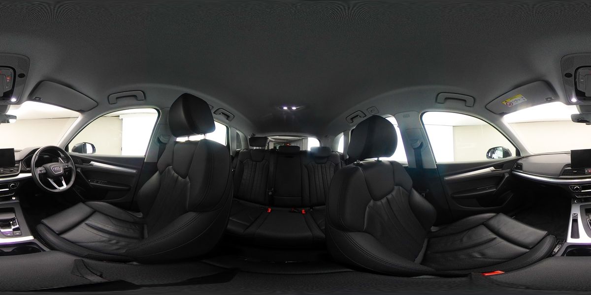 More views of Audi Q5