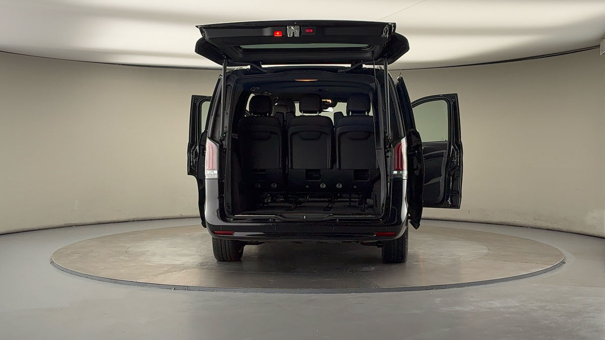 More views of Mercedes-Benz V Class