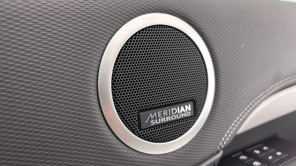 Land Rover Discovery Image 25