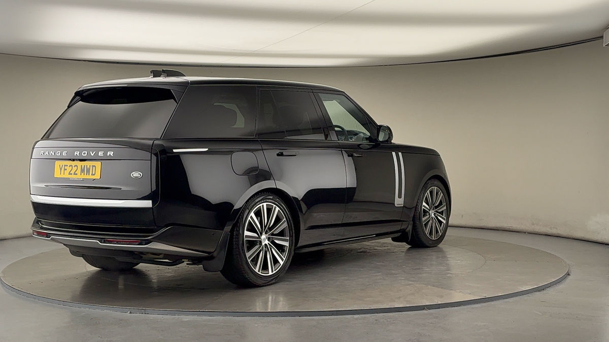 More views of Land Rover Range Rover