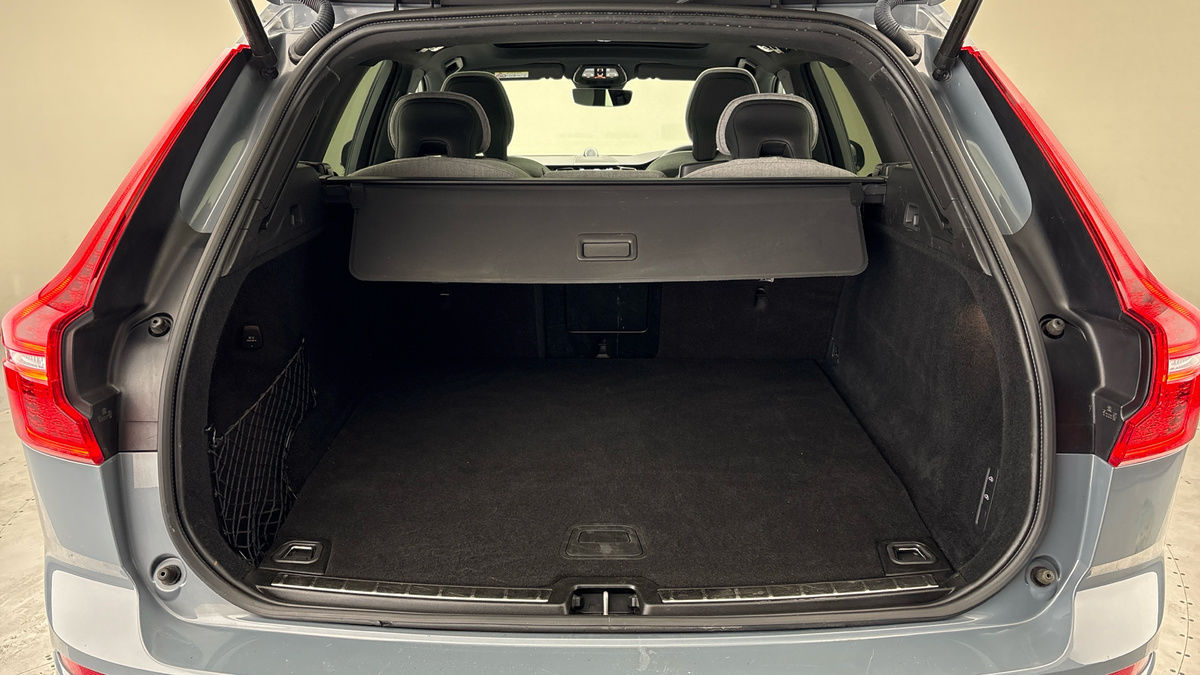 Volvo XC60 Image 11