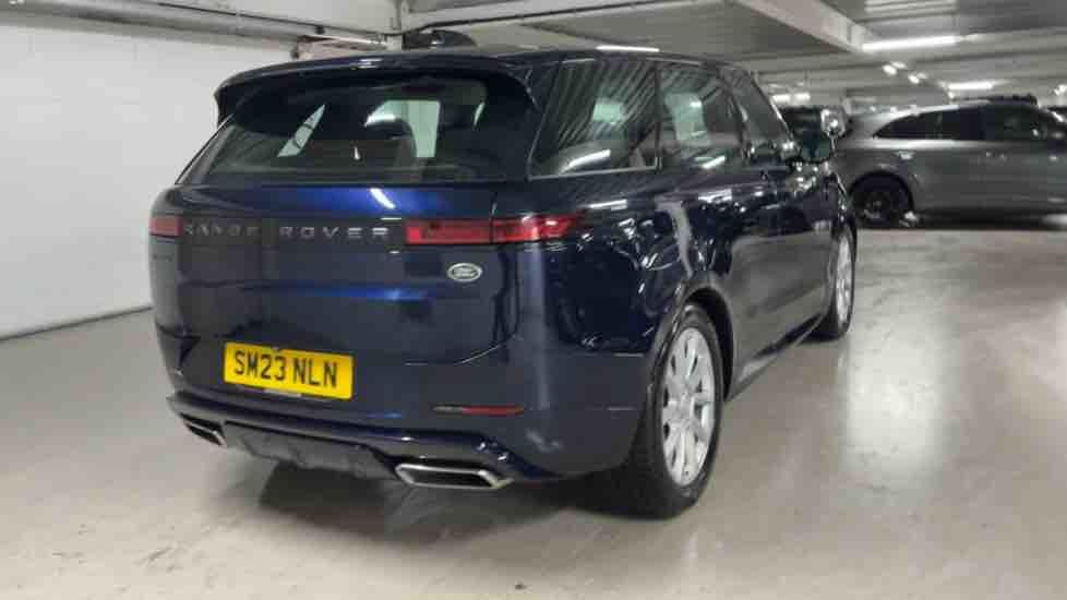More views of Land Rover Range Rover Sport