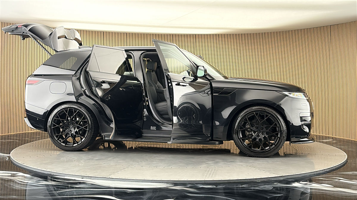 More views of Land Rover Range Rover Sport