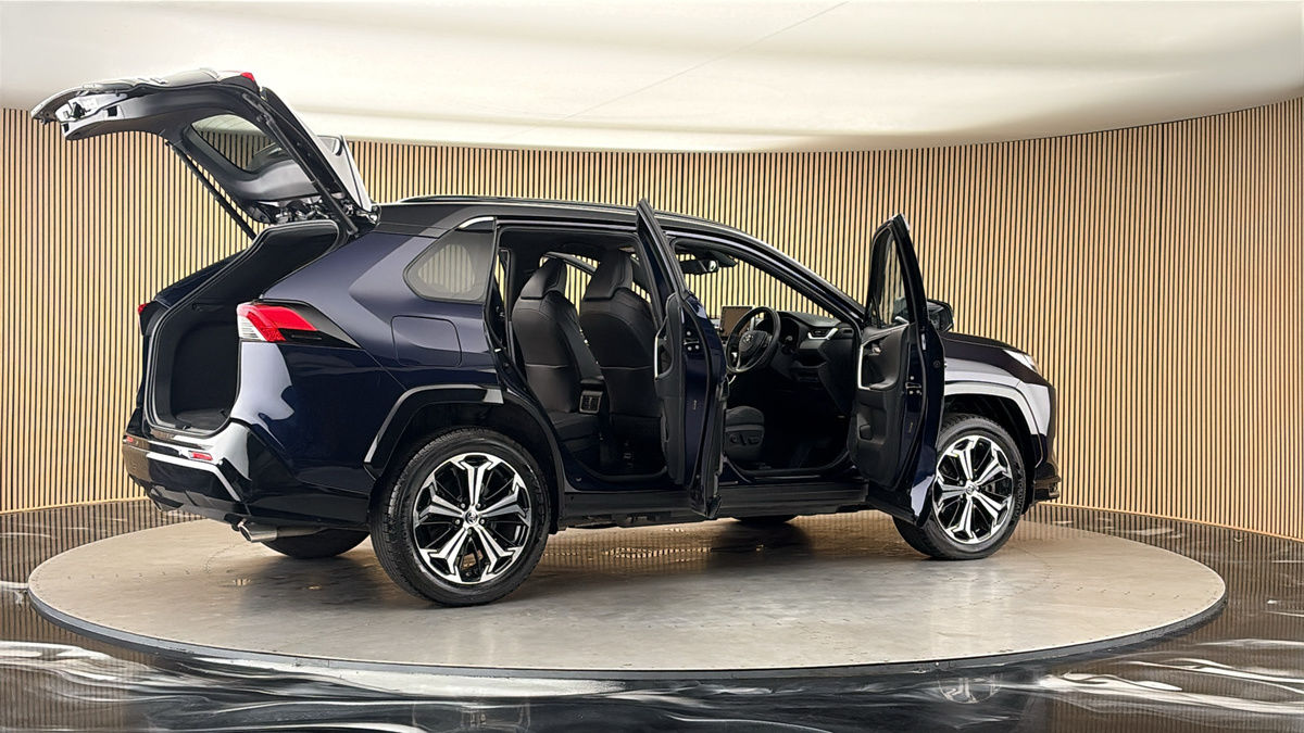 More views of Toyota RAV4