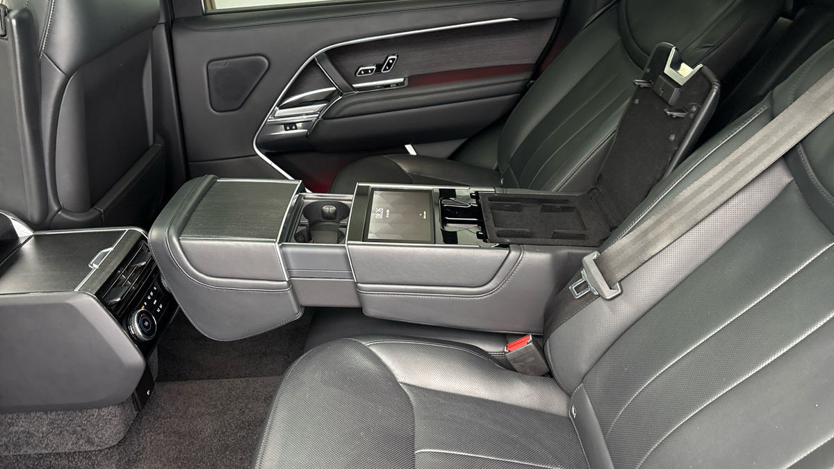 Land Rover Range Rover Image 9