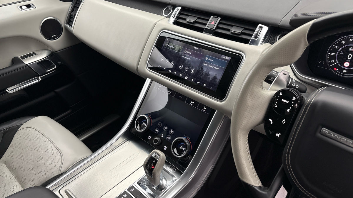 Land Rover Range Rover Sport Image 18