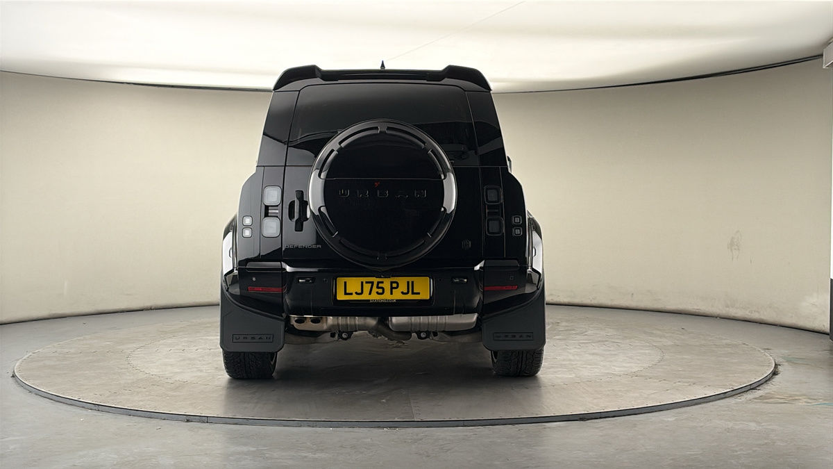 Land Rover Defender 110 Urban Image 4