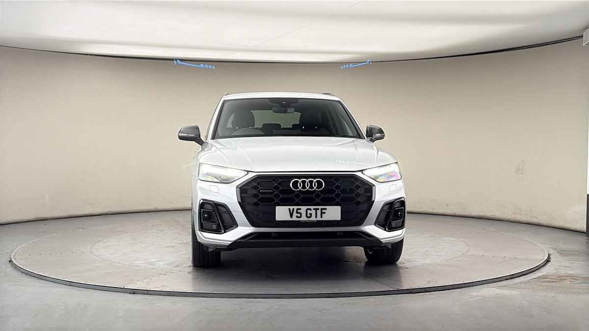 More views of Audi Q5
