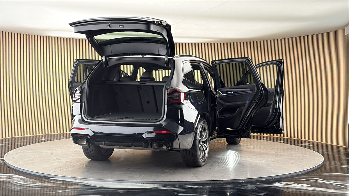 More views of BMW X3