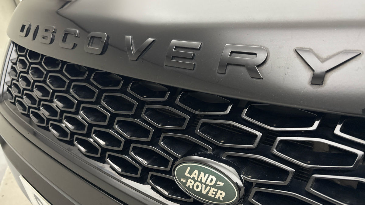 Land Rover Discovery Sport Image 24