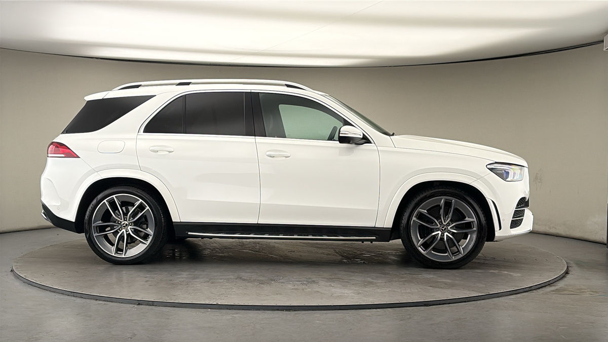 More views of Mercedes-Benz GLE