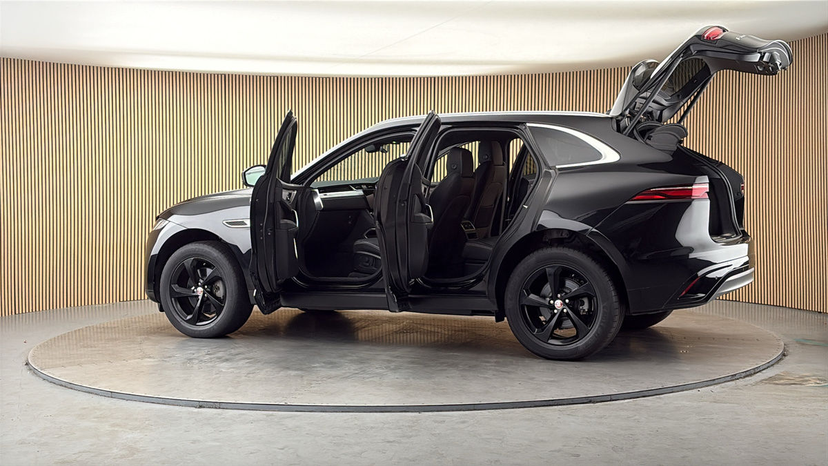 More views of Jaguar F-PACE