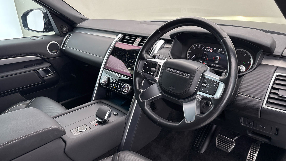 Land Rover Discovery Image 5