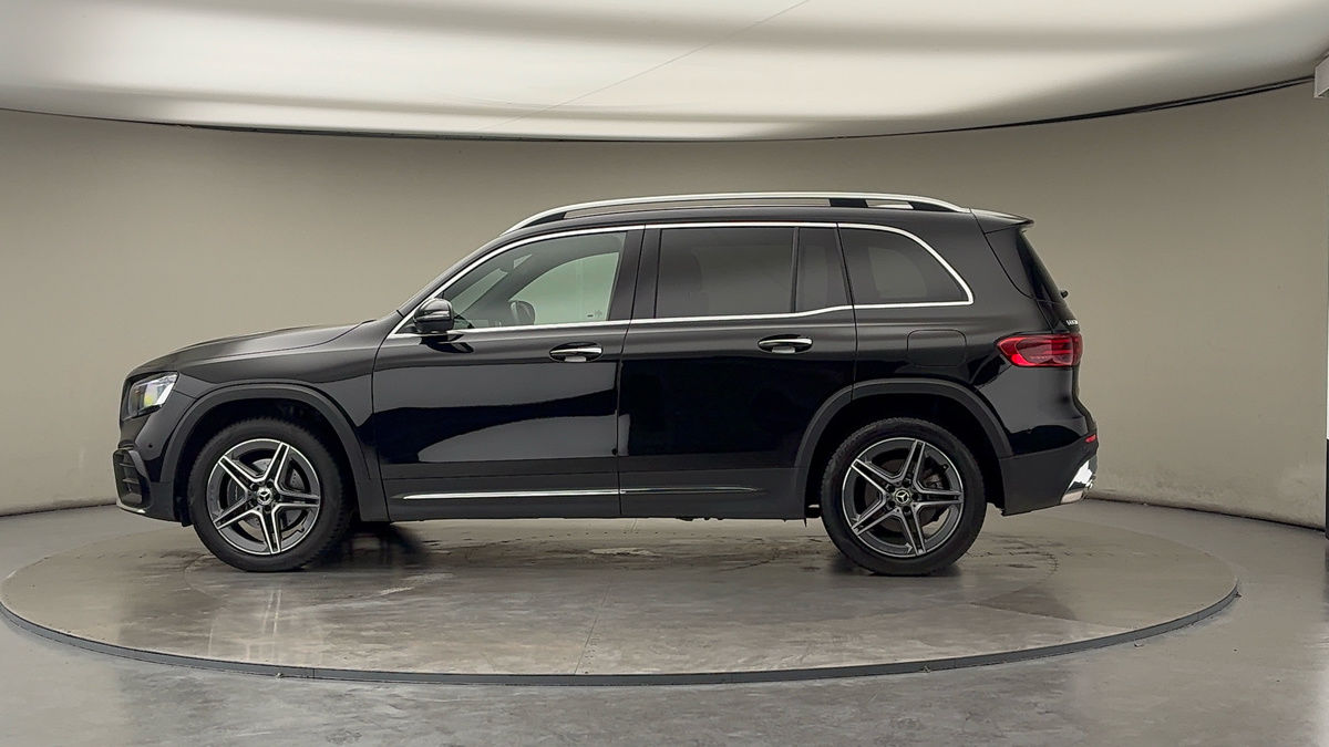 More views of Mercedes-Benz GLB