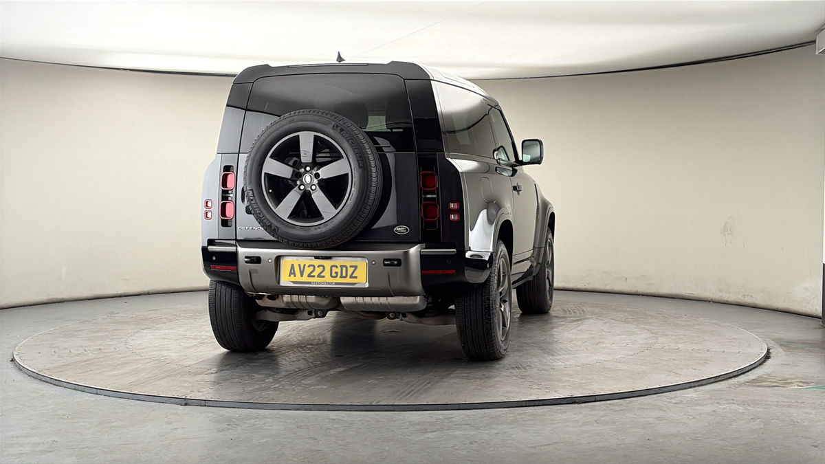 More views of Land Rover Defender 90