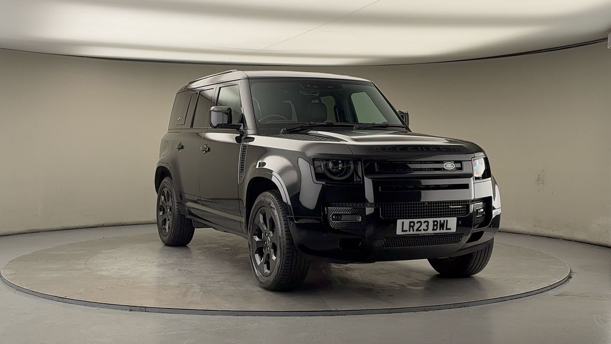 More views of Land Rover Defender 110