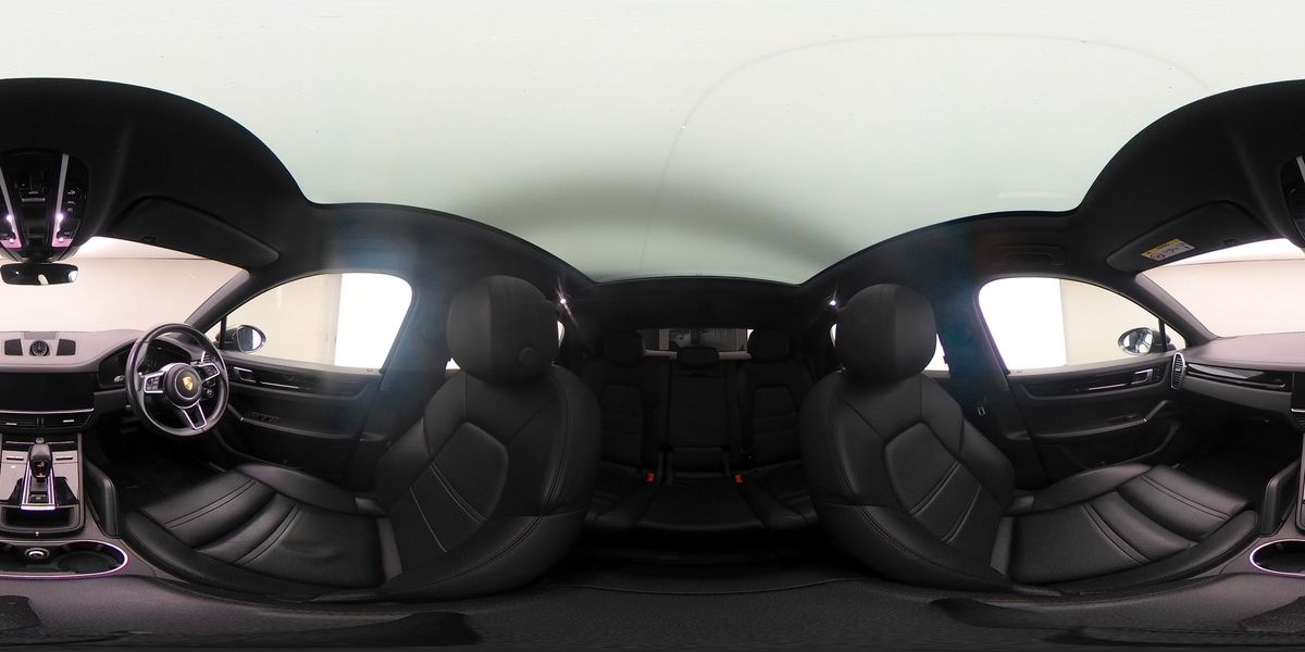 More views of Porsche Cayenne