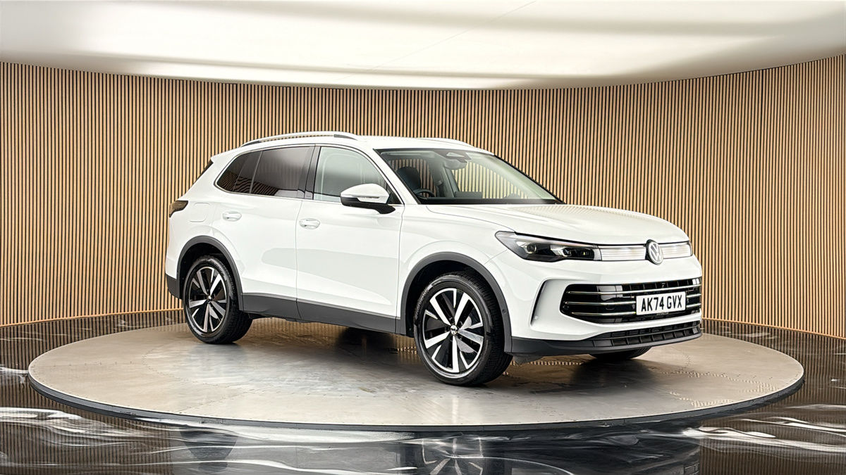 More views of Volkswagen Tiguan