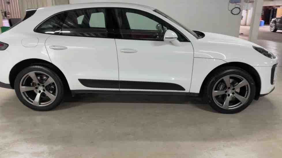 More views of Porsche Macan