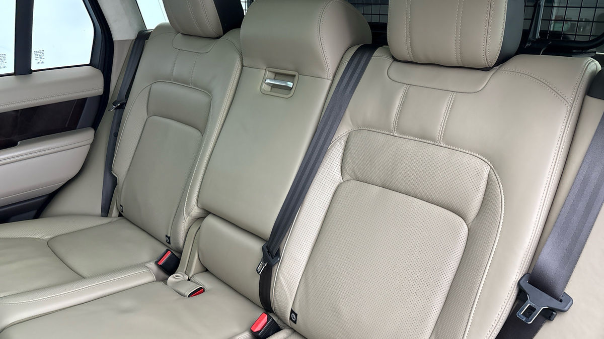 Land Rover Range Rover Image 8