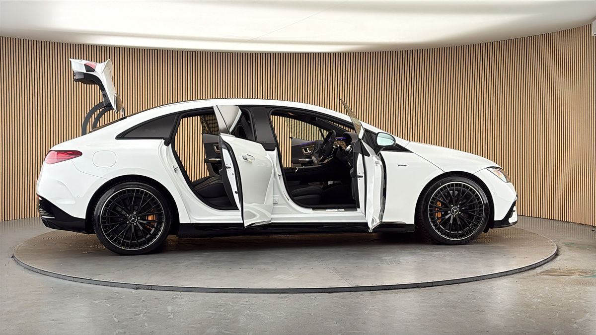More views of Mercedes-Benz EQE