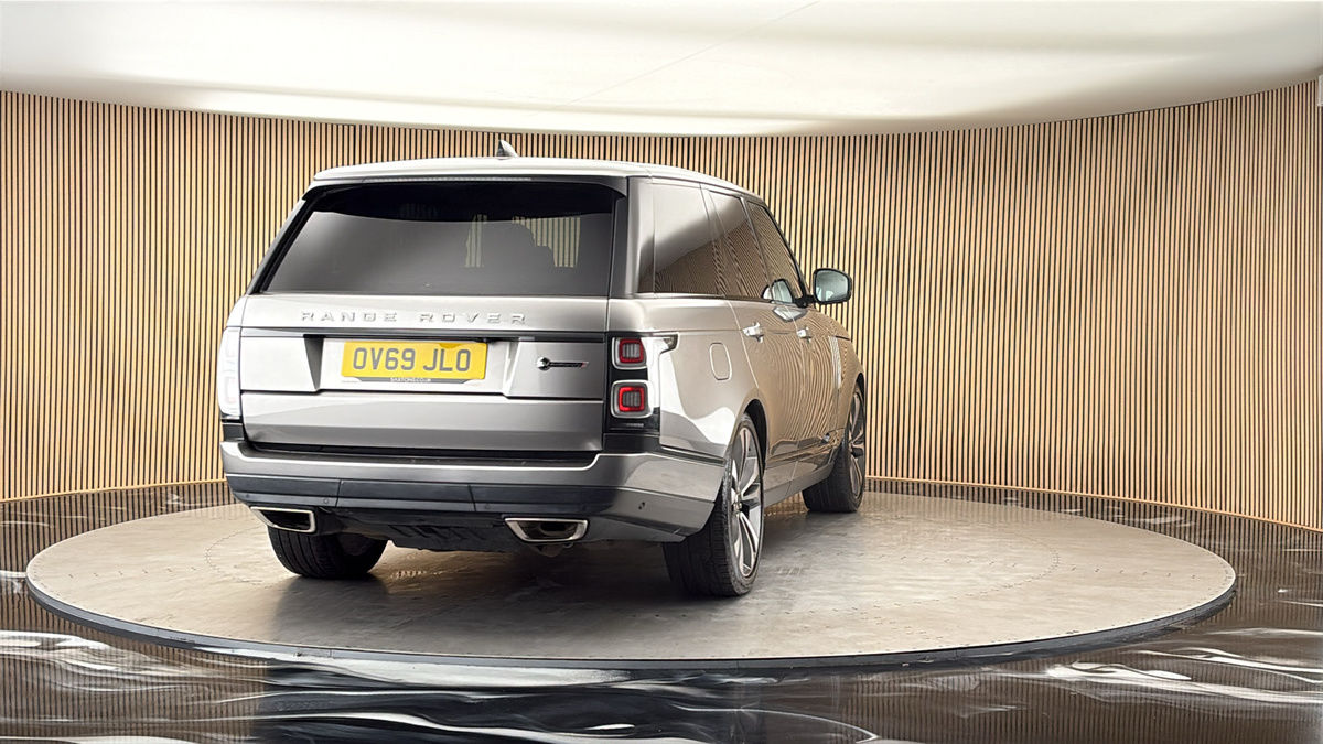 More views of Land Rover Range Rover