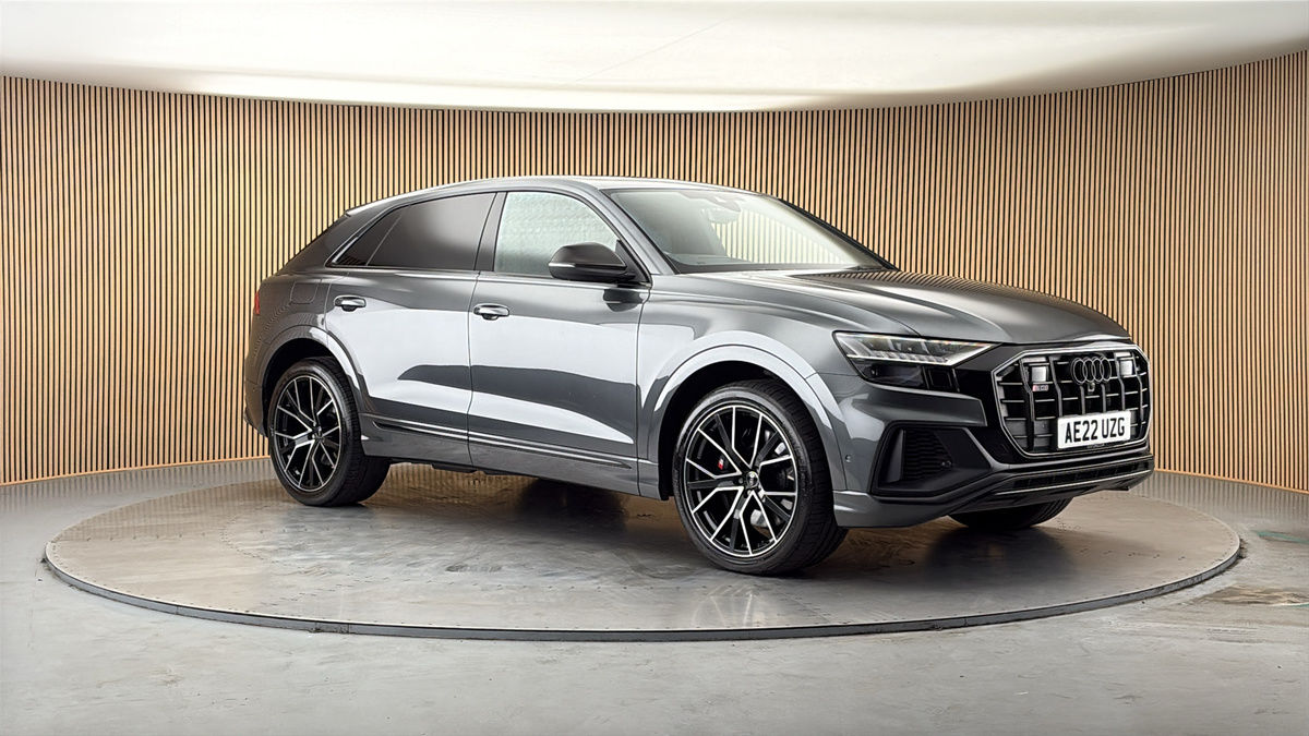 More views of Audi SQ8