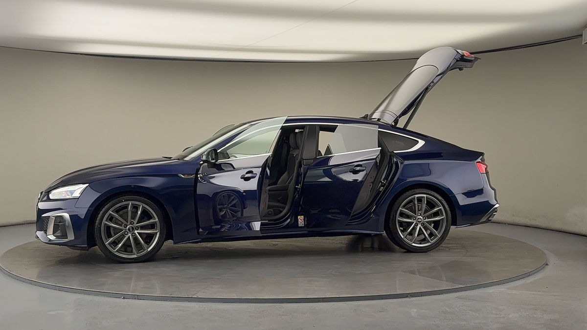 More views of Audi A5