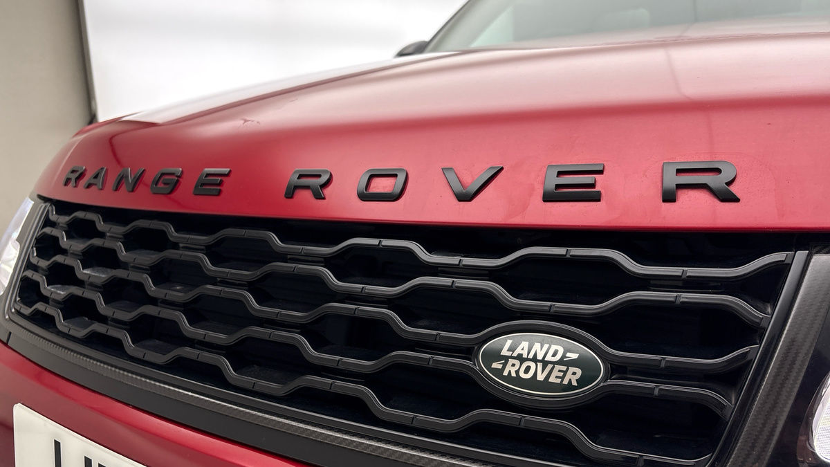 Land Rover Range Rover Sport Image 24