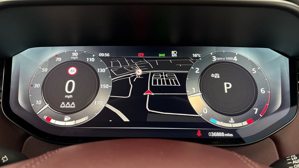 Land Rover Range Rover Sport Image 34