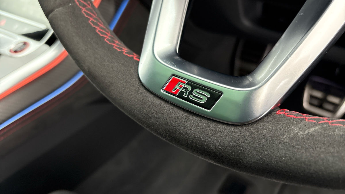 Audi RSQ8 Image 67