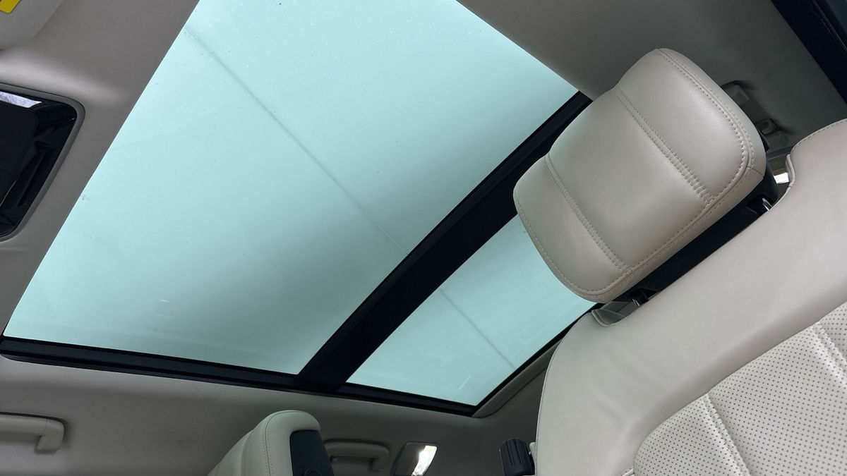 Land Rover Range Rover Sport Image 6