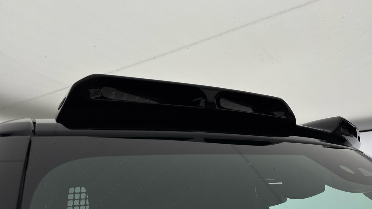 Land Rover Defender 110 Urban Image 8